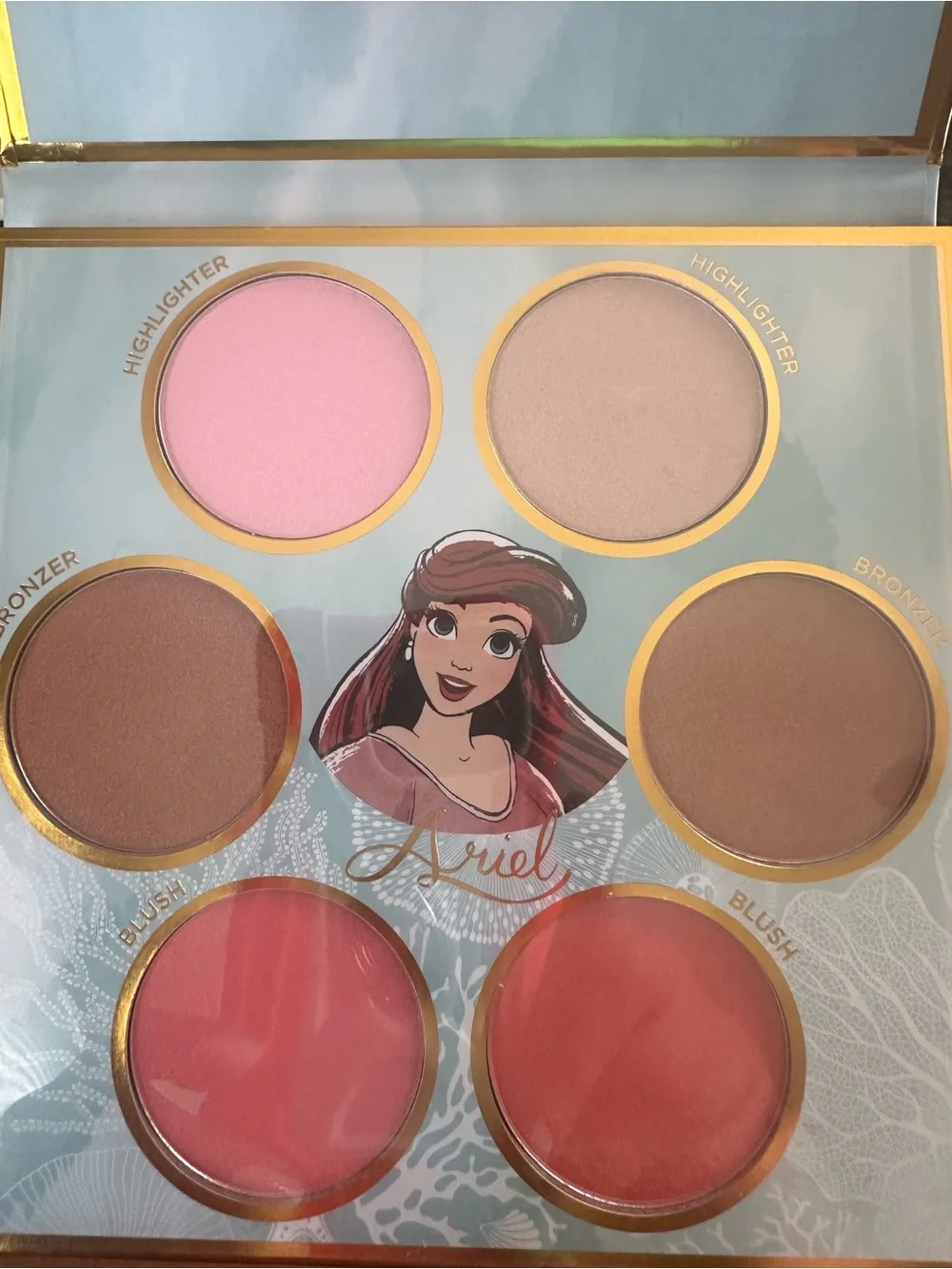 Disney Princess ARIEL Complexion Palette - Bronzer/Highlighter/Blush - 6 Shades